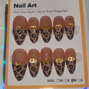 10 PC Hand Crafted Leopard CD French Nails NWT